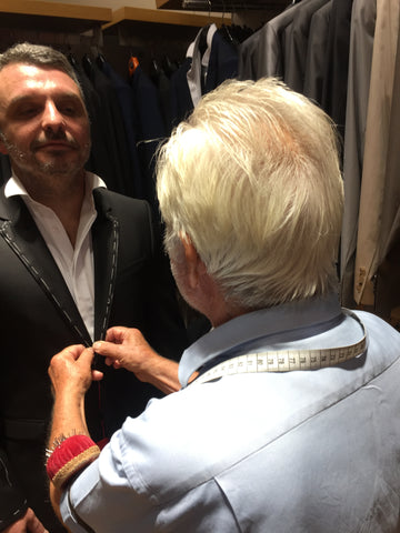 ΚΟΣΤΟΥΜΙ ΓΑΜΠΡΙΑΤΙΚΟ