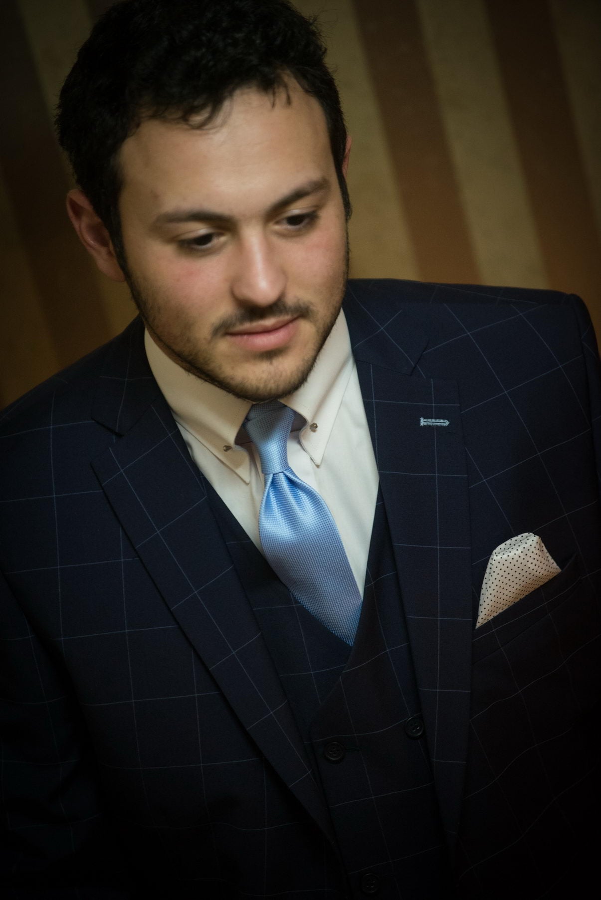 ΚΟΣΤΟΥΜΙ ΓΑΜΠΡΙΑΤΙΚΟ