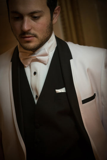 ΚΟΣΤΟΥΜΙ ΓΑΜΠΡΙΑΤΙΚΟ