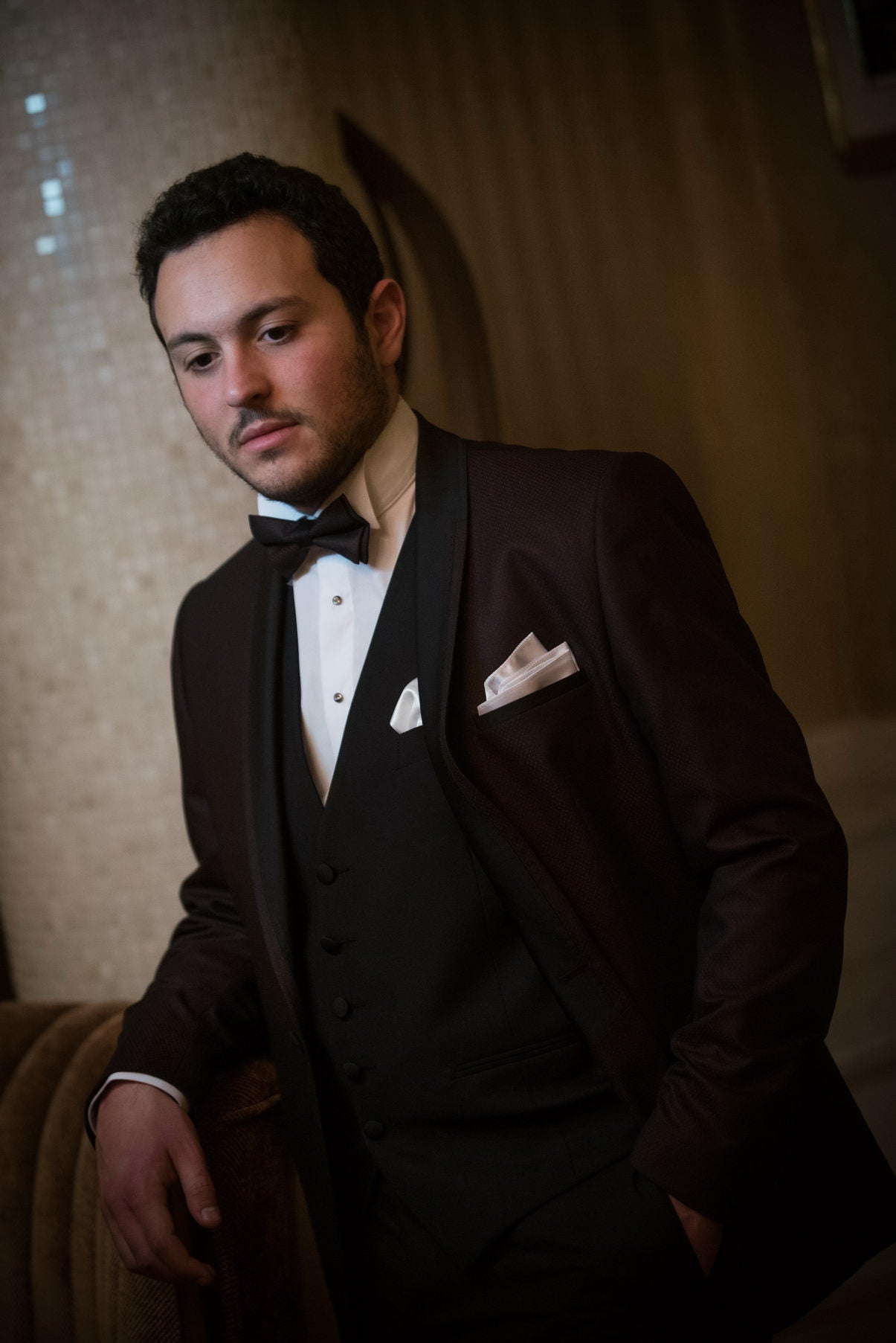 ΚΟΣΤΟΥΜΙ ΓΑΜΠΡΙΑΤΙΚΟ