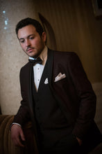 ΚΟΣΤΟΥΜΙ ΓΑΜΠΡΙΑΤΙΚΟ