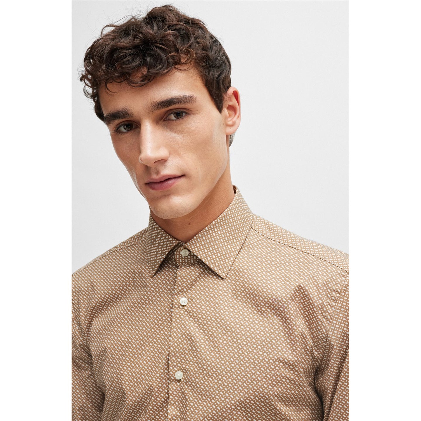 HUGO BOSS ΠΟΥΚΑΜΙΣΑ