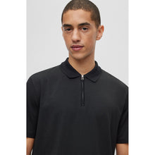 HUGO ΜΠΛΟΥΖΕΣ