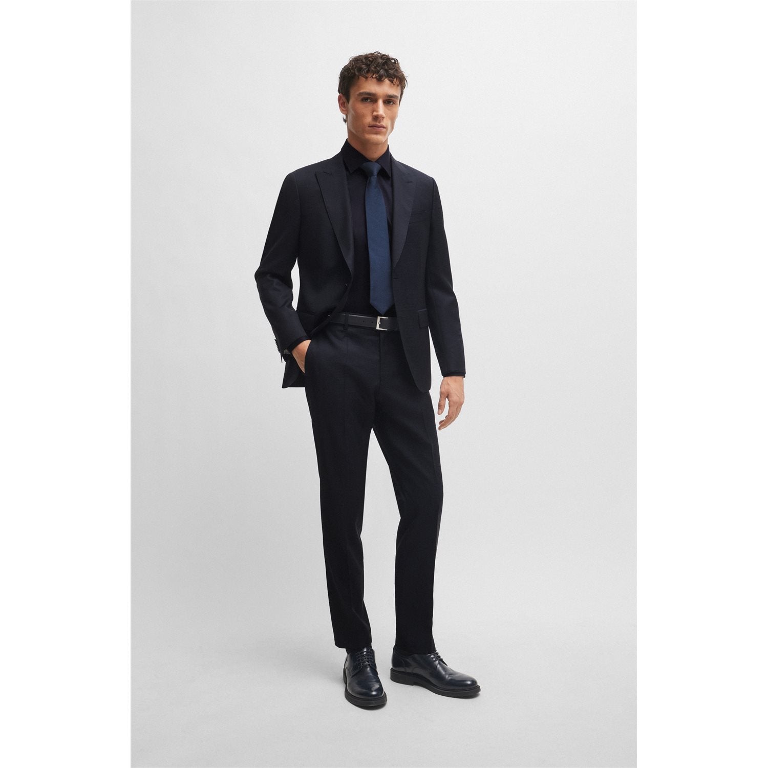 HUGO BOSS ΚΟΣΤΟΥΜΙ