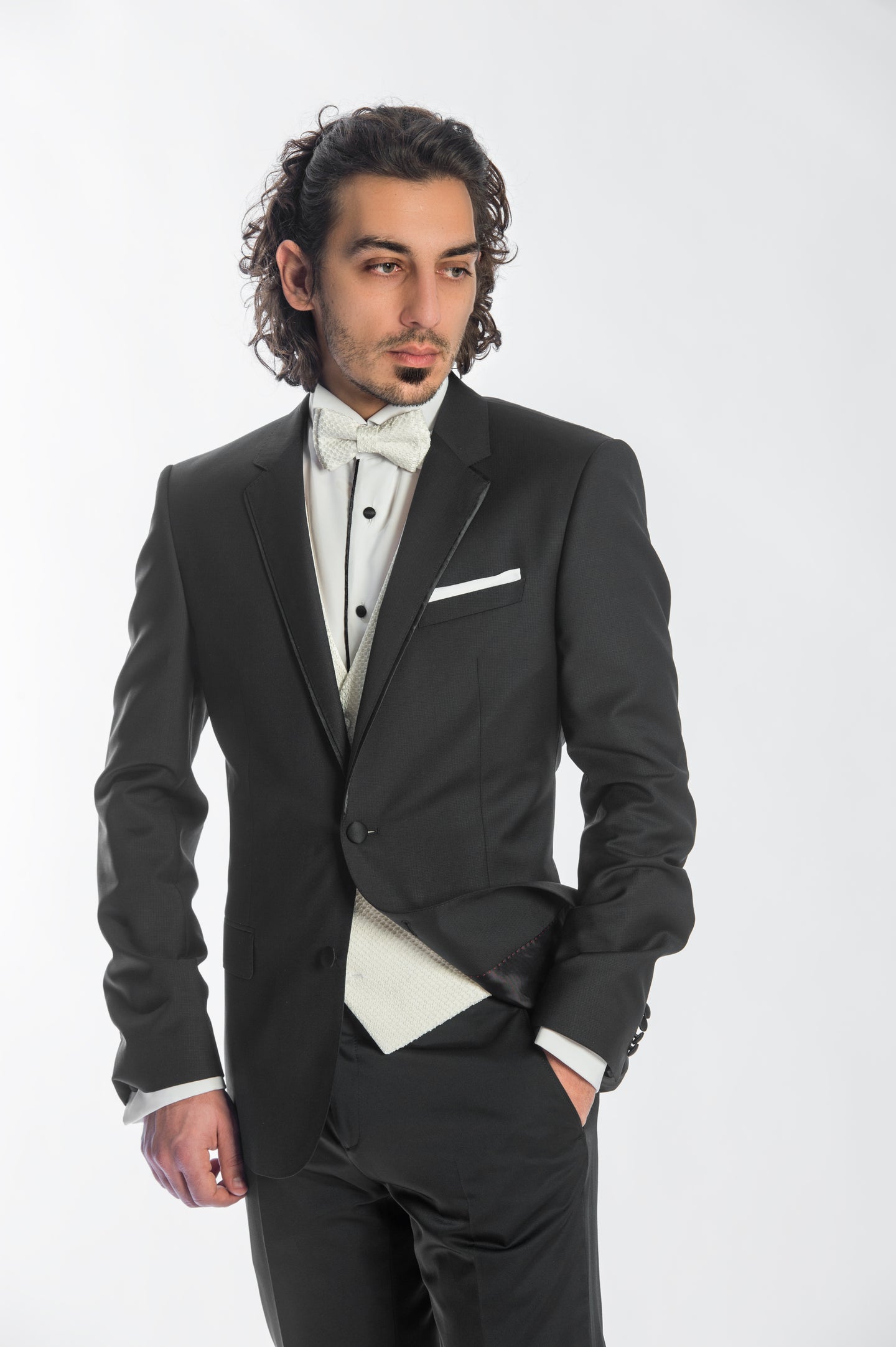 ΚΟΣΤΟΥΜΙ ΓΑΜΠΡΙΑΤΙΚΟ