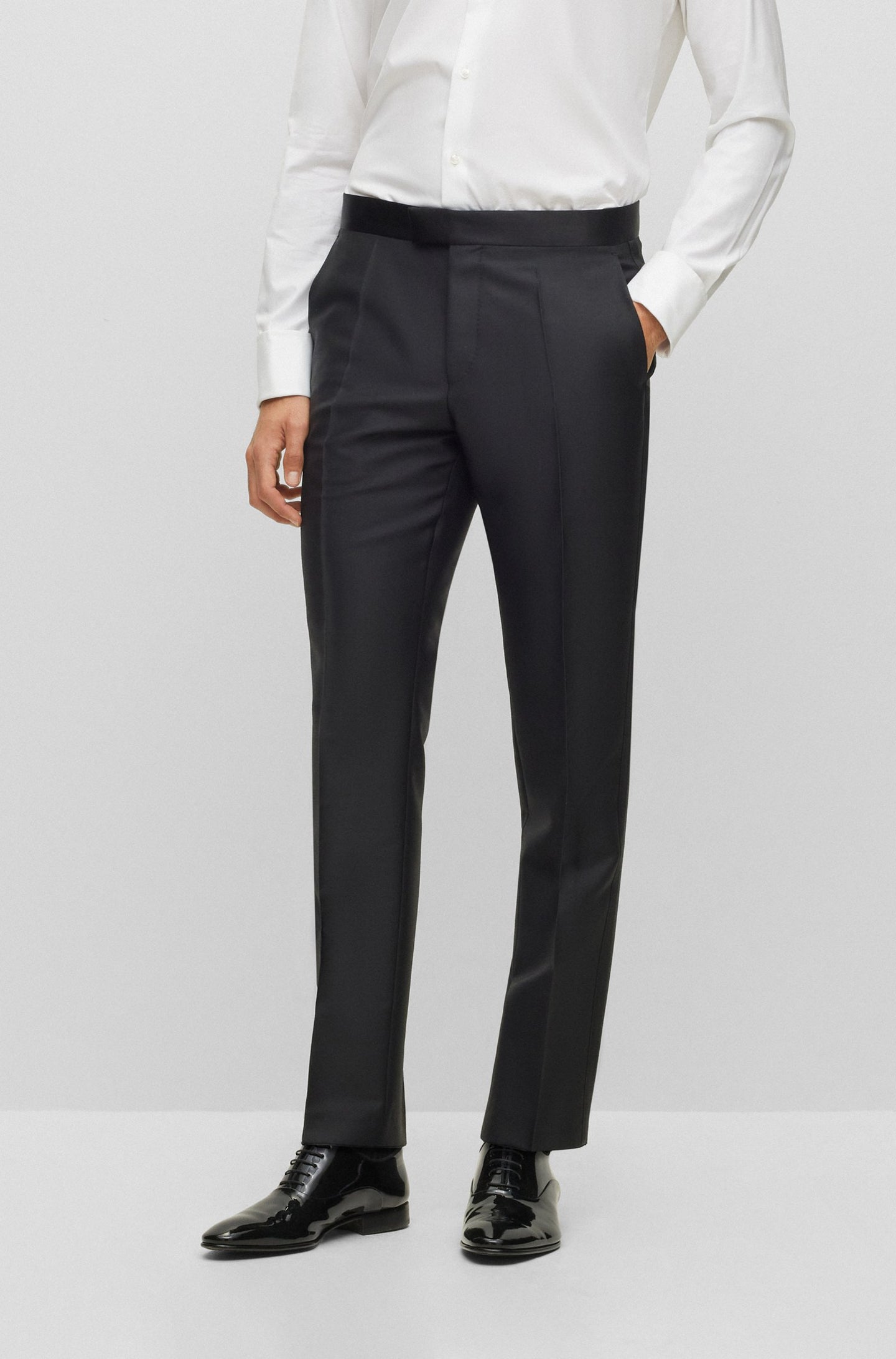 SLIM-FIT TUXEDO SUIT IN A MELANGE WOOL BLEND
