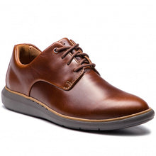 Κλειστά παπούτσια CLARKS Un Voyage Plain 261369317 Mahogany