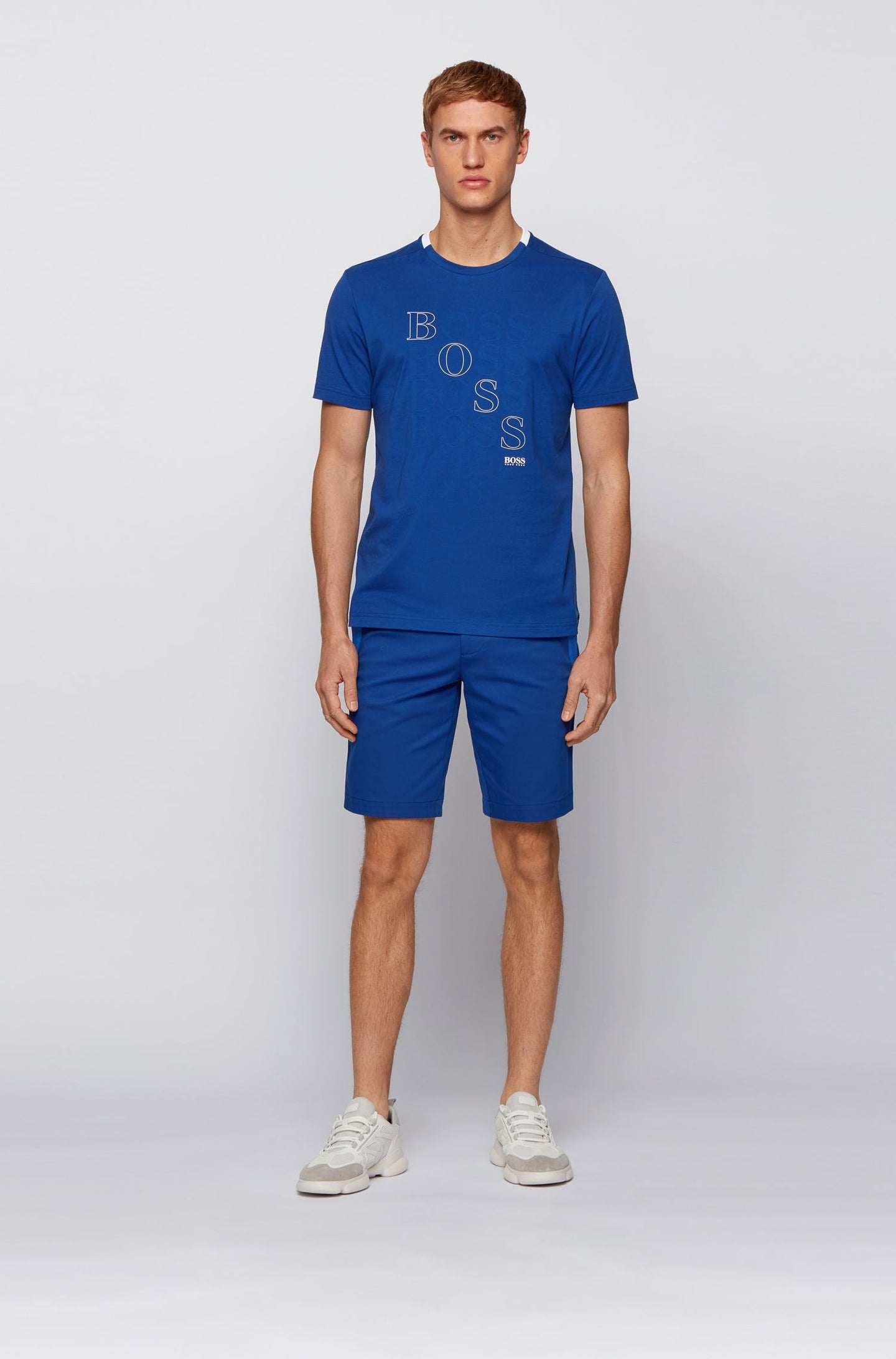 Βαμβακερό μπλουζάκι ΜΠΛΕ με λογότυπο BOSS κανονικής εφαρμογής Bionic®