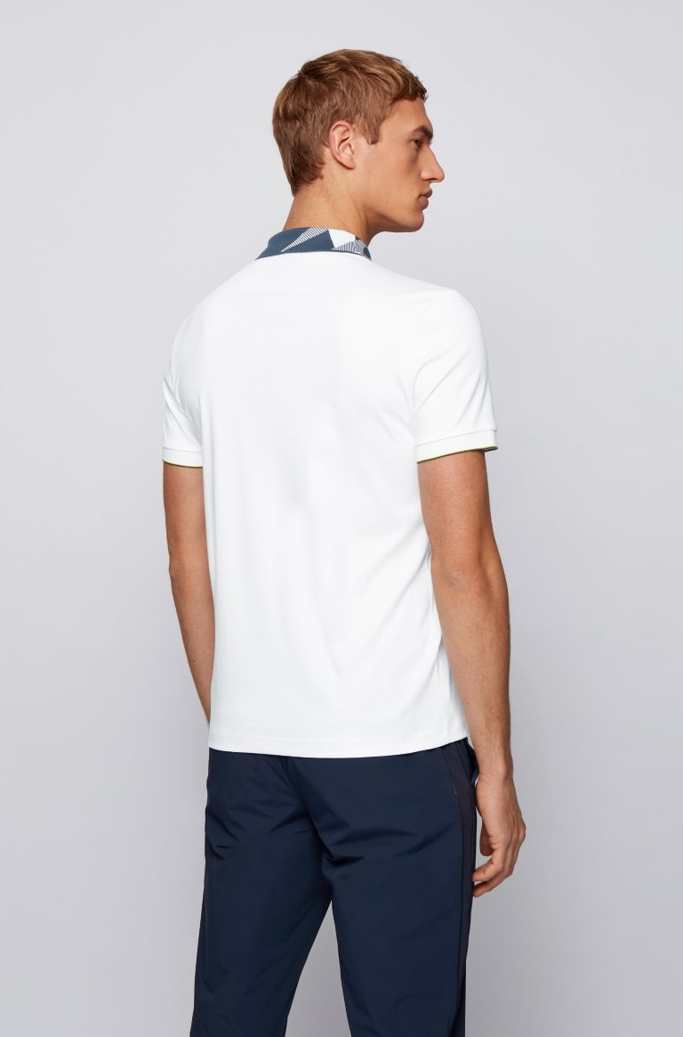 Βαμβακερή μπλούζα POLO λευκή με μοτίβο στον γιακά